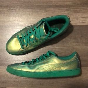 Puma Halogen Green Metallic sneakers